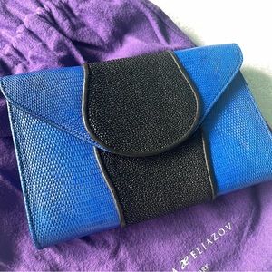 Khirma Eliazov / Handcrafted in Italy 💙 stingray leather blue clutch